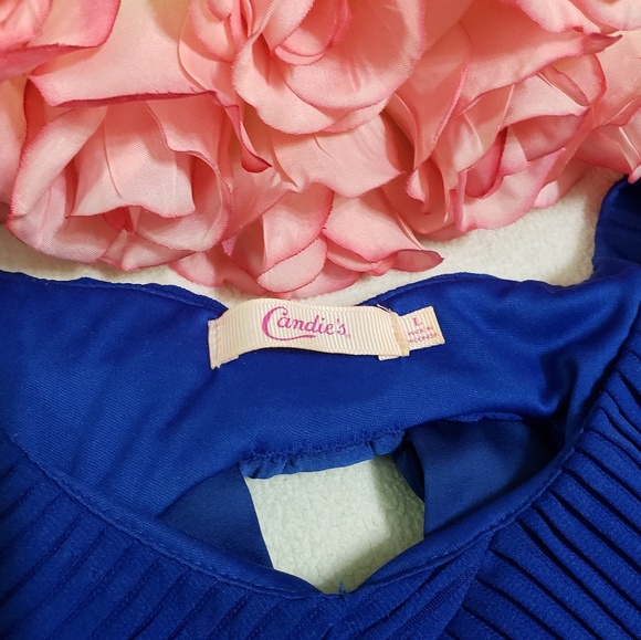 Royal Blue Dress 💐 - Picture 3 of 3